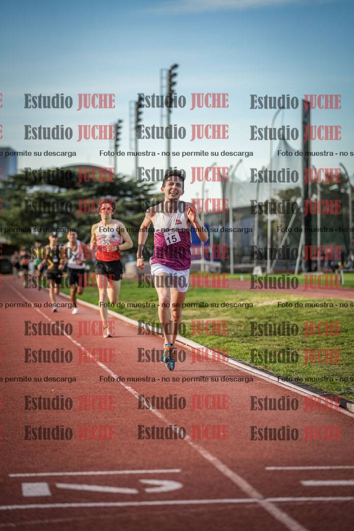 Fotos de los 3000 m llanos de varones