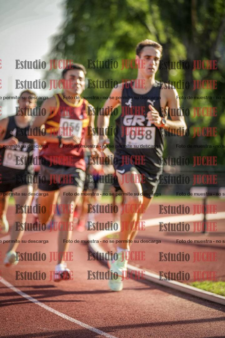 Fotos de los 1500 m llanos de varones