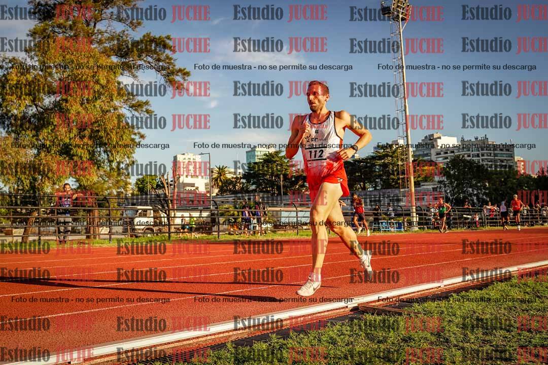 Fotos de los 3000 m llanos de varones
