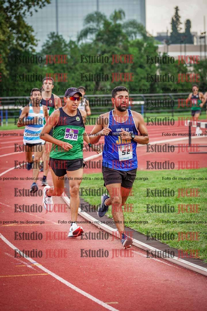 Fotos de los 3000 m llanos de varones
