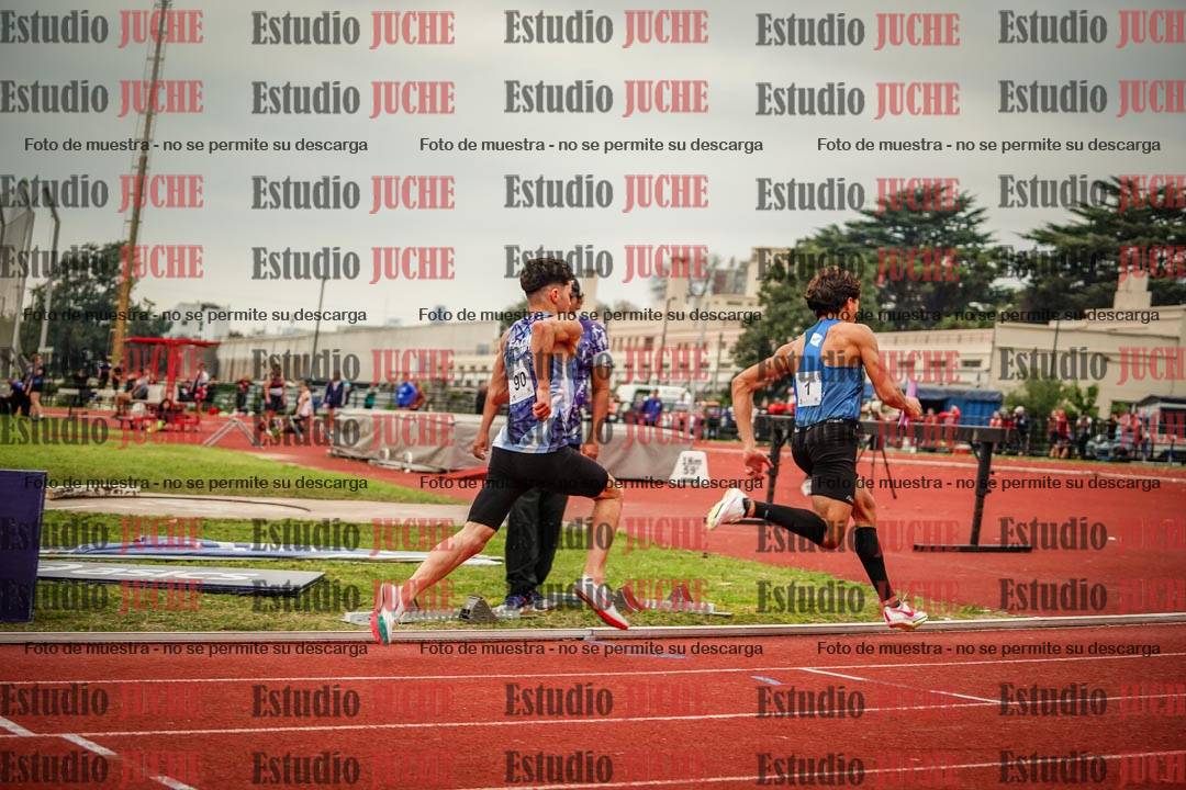 Fotos de las postas 4x400 m llanos de varones