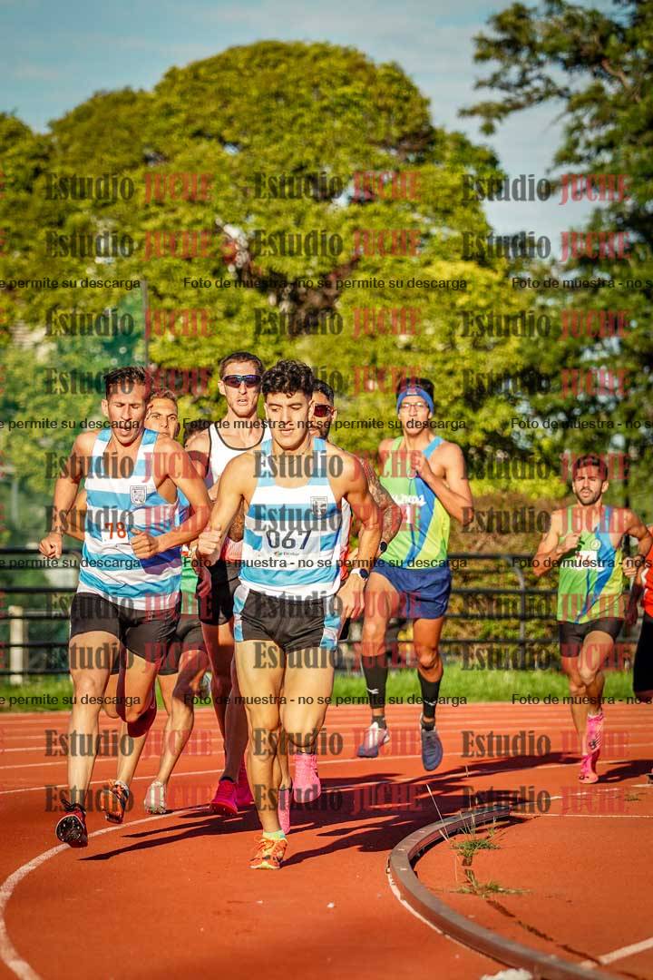 Fotos de los 1500 m llanos de varones