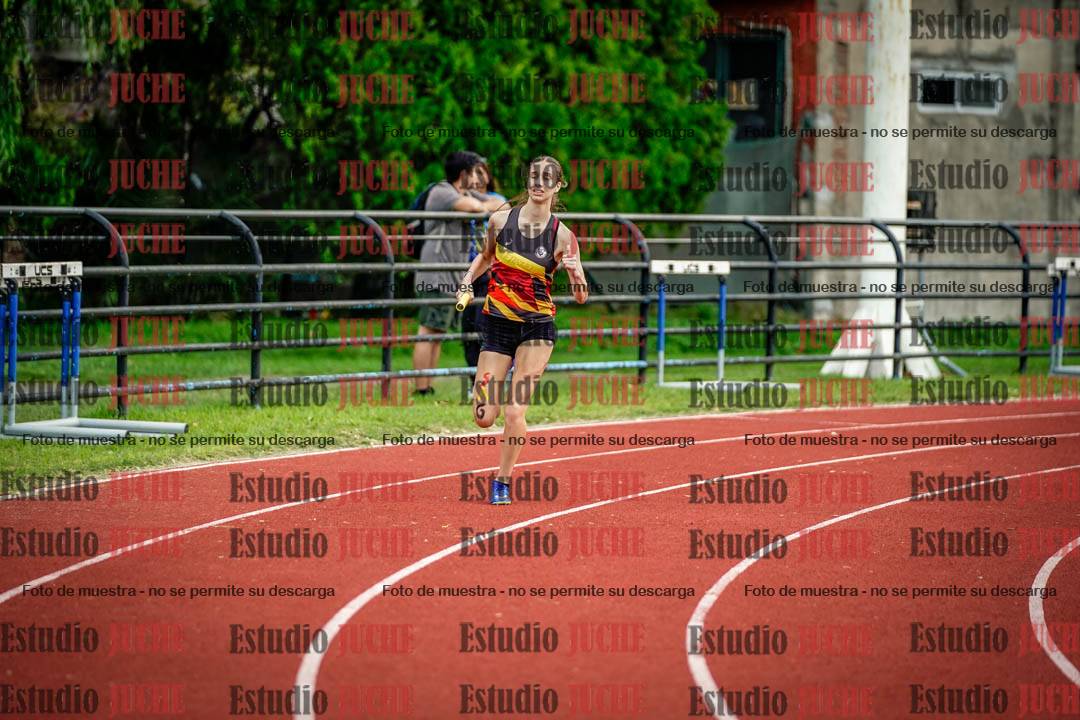 Fotos de los relevos 8x300 m mixtos