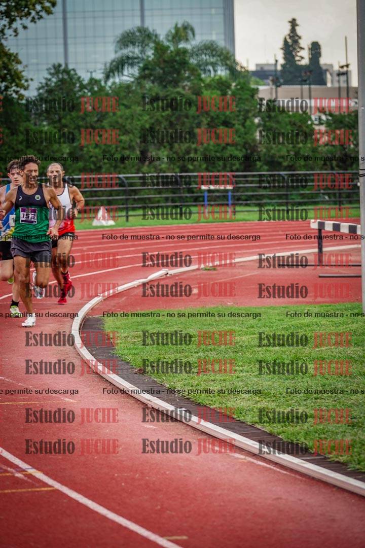 Fotos de los 3000 m llanos de varones