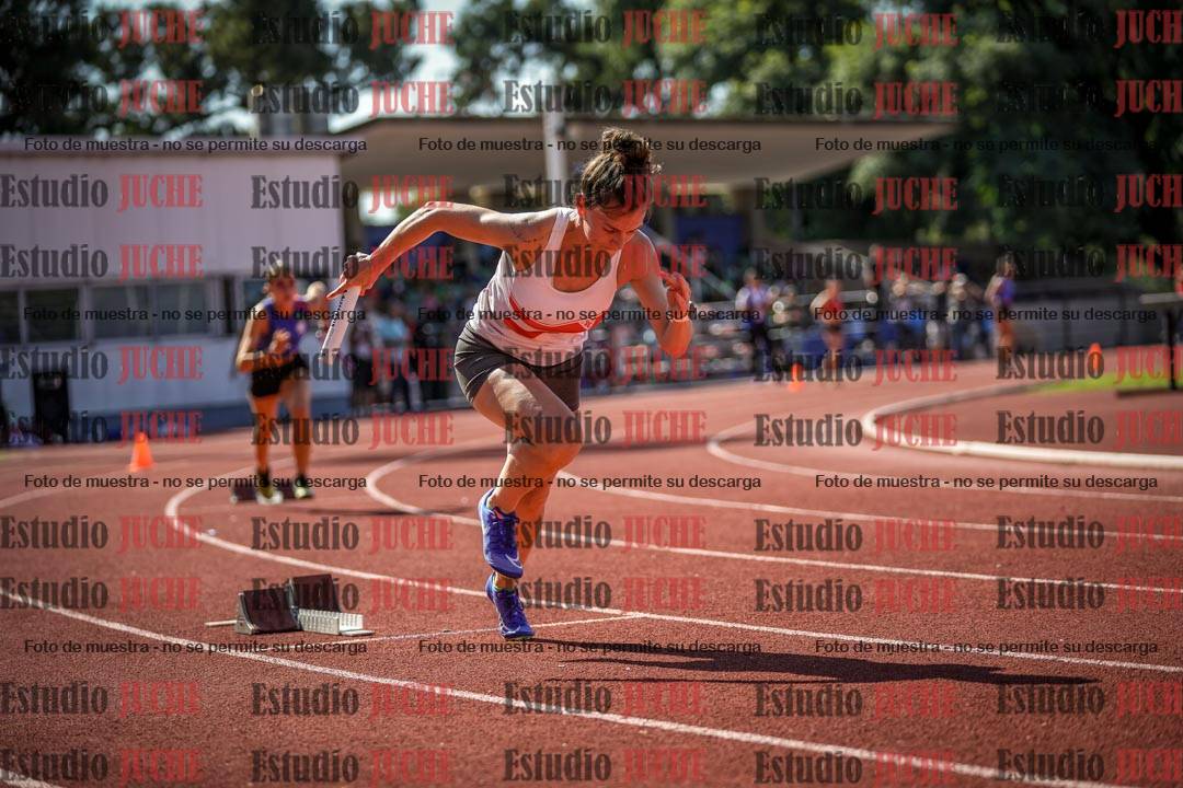 Fotos de las postas 4x400 m llanos de mujeres