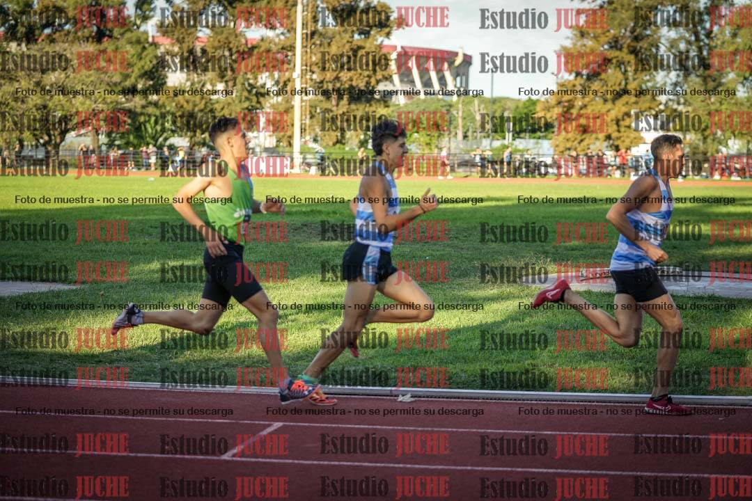 Fotos de los 1500 m llanos de varones