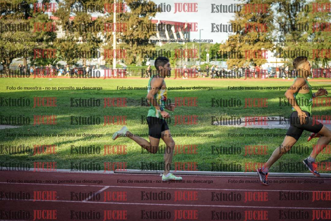 Fotos de los 1500 m llanos de varones