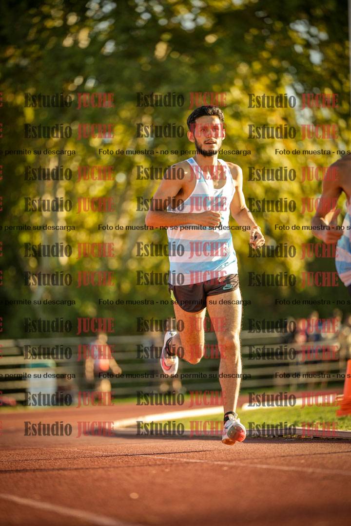 Fotos de los 3000 m llanos de varones