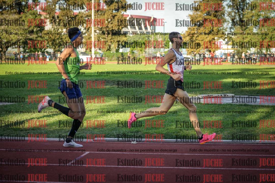 Fotos de los 1500 m llanos de varones