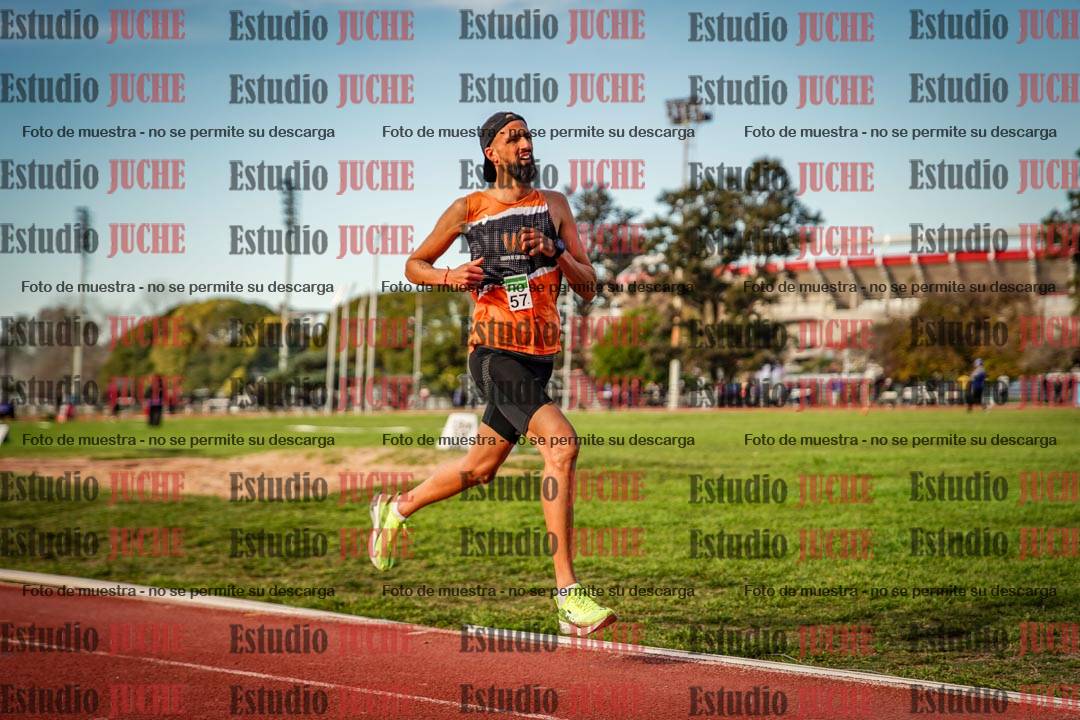 Fotos de los 3000 m llanos de varones