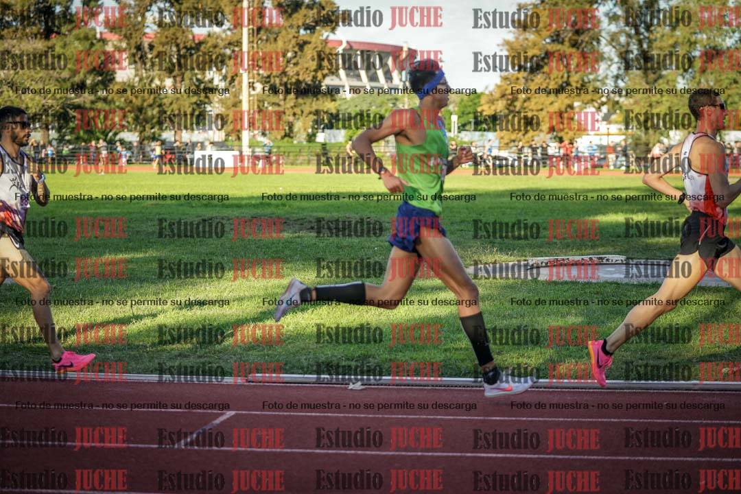 Fotos de los 1500 m llanos de varones