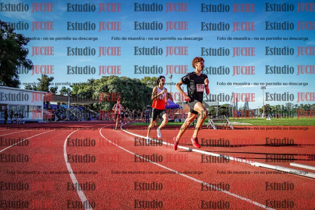 Fotos de los 1500 m llanos de varones