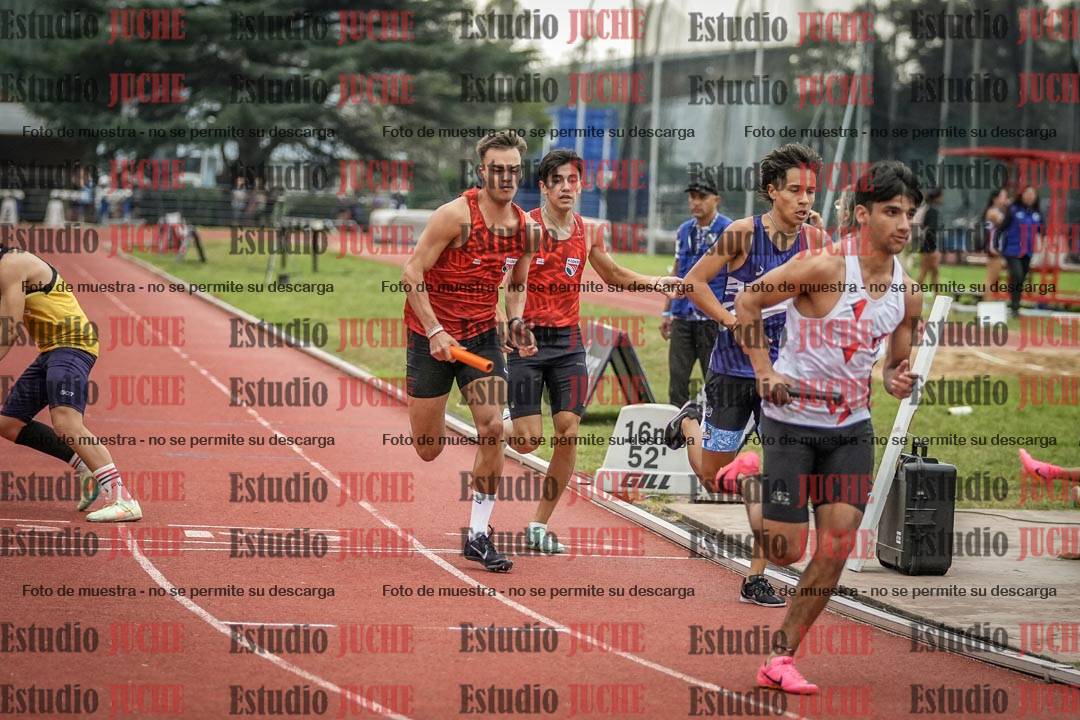 Fotos de las postas 4x400 m llanos de varones