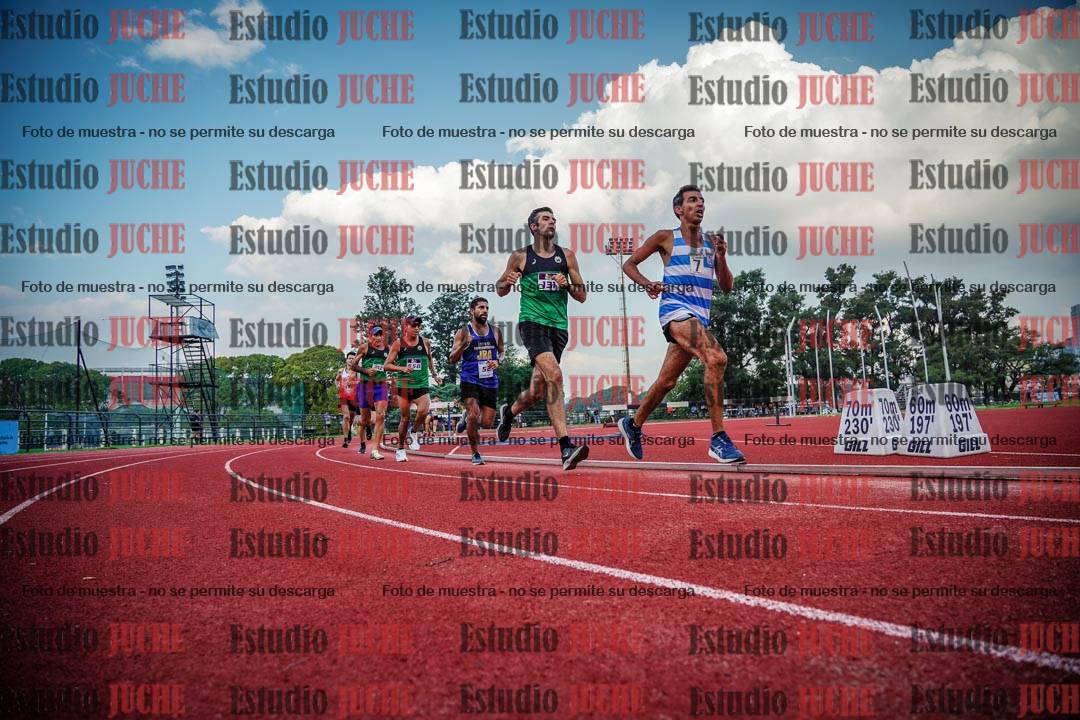 Fotos de los 3000 m llanos de varones