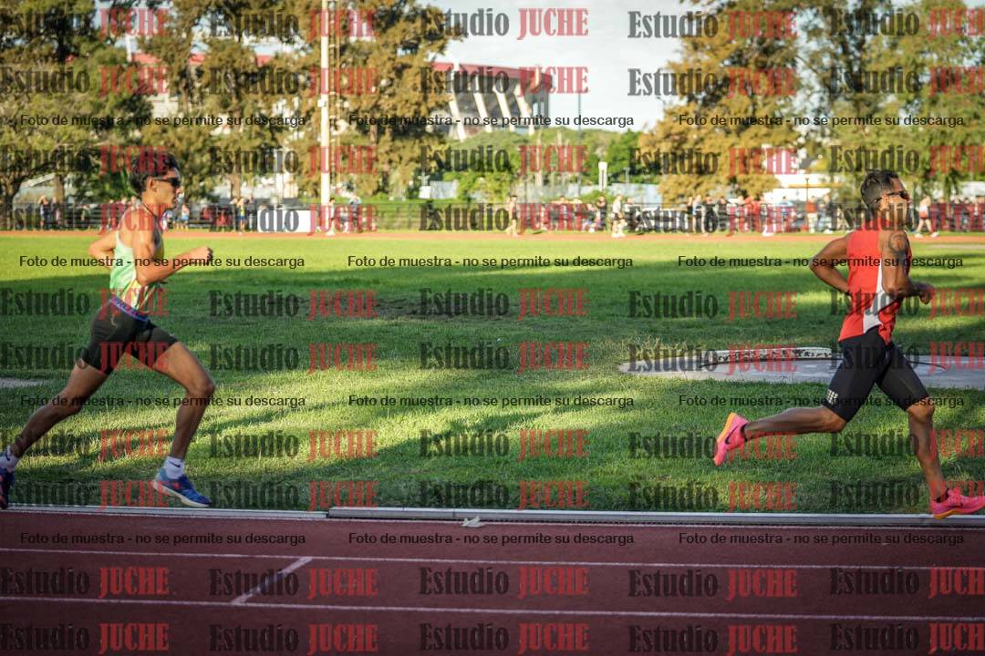 Fotos de los 1500 m llanos de varones