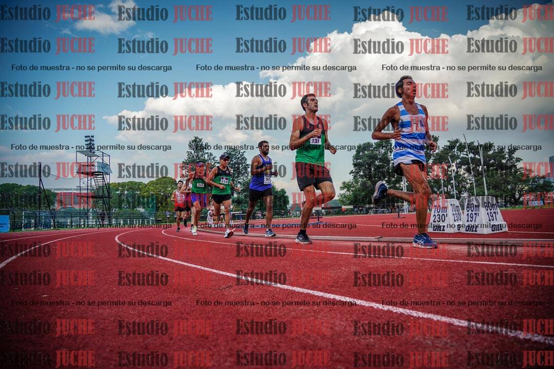 Fotos de los 3000 m llanos de varones
