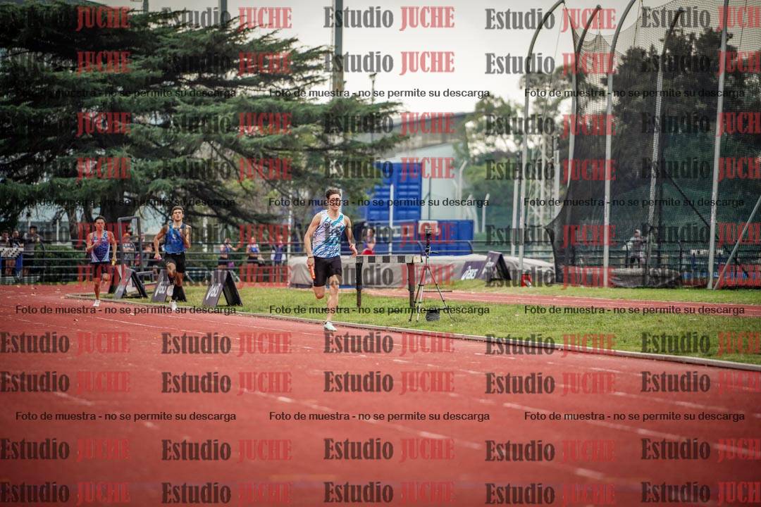 Fotos de las postas 4x400 m llanos de varones