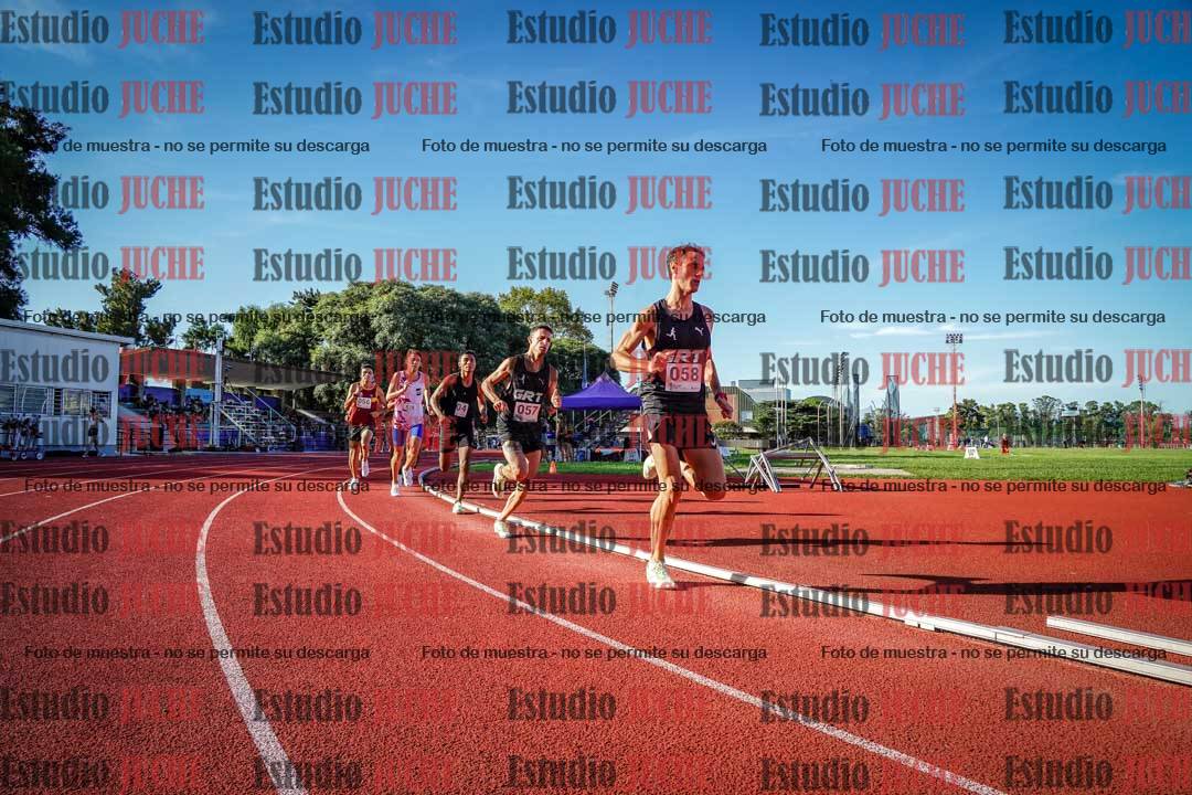 Fotos de los 1500 m llanos de varones