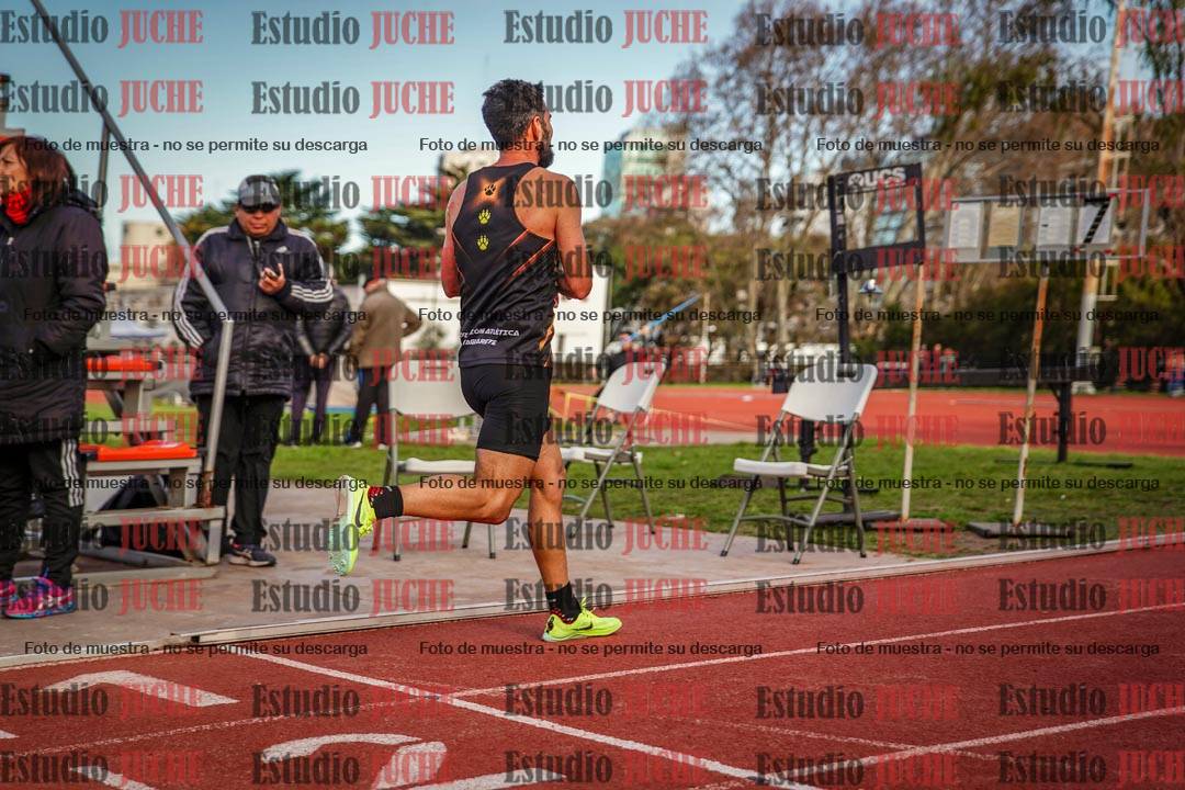 Fotos de los 3000 m llanos de varones