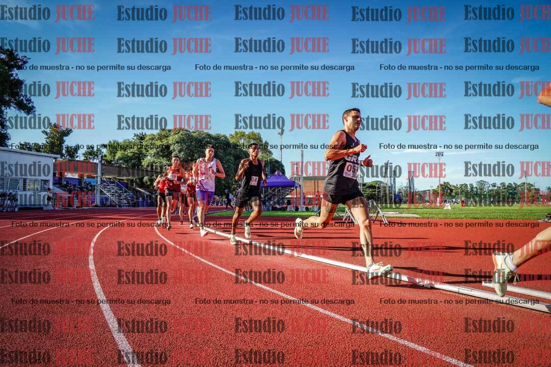 Fotos de los 1500 m llanos de varones