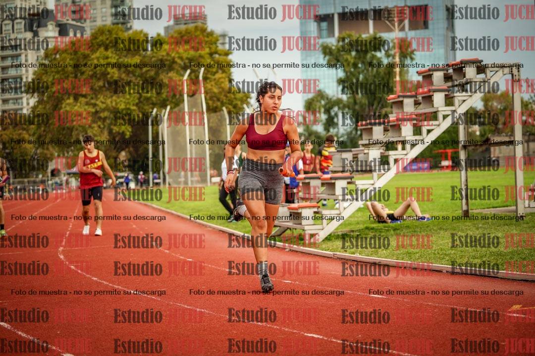 Fotos de los relevos 8x300 m mixtos