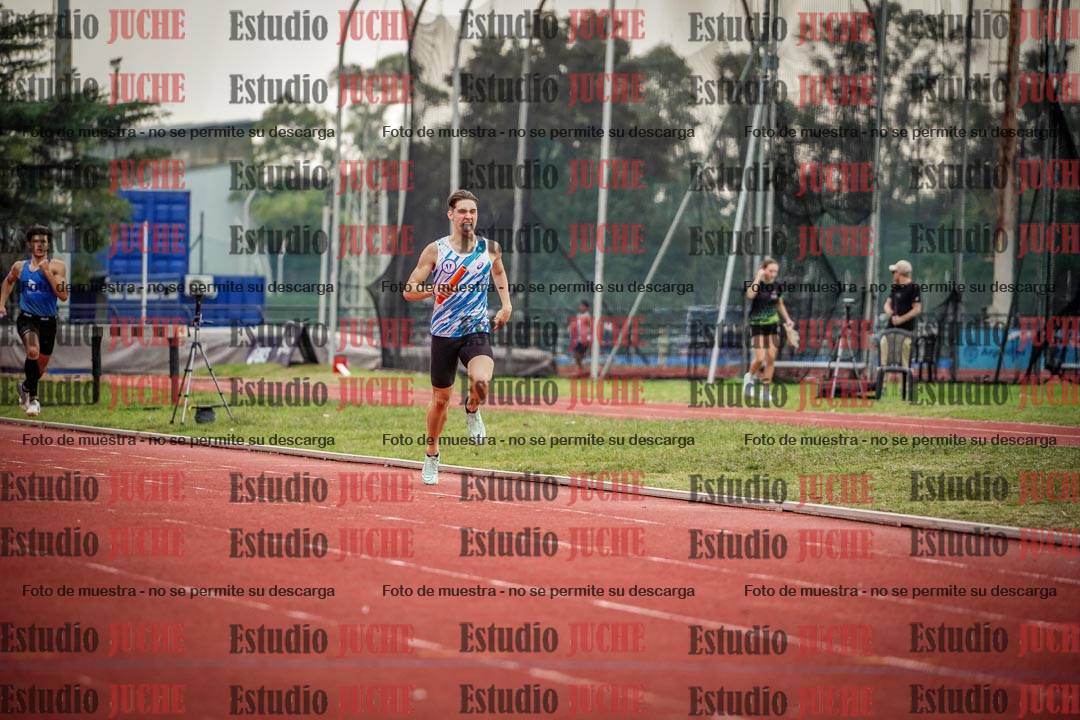 Fotos de las postas 4x400 m llanos de varones
