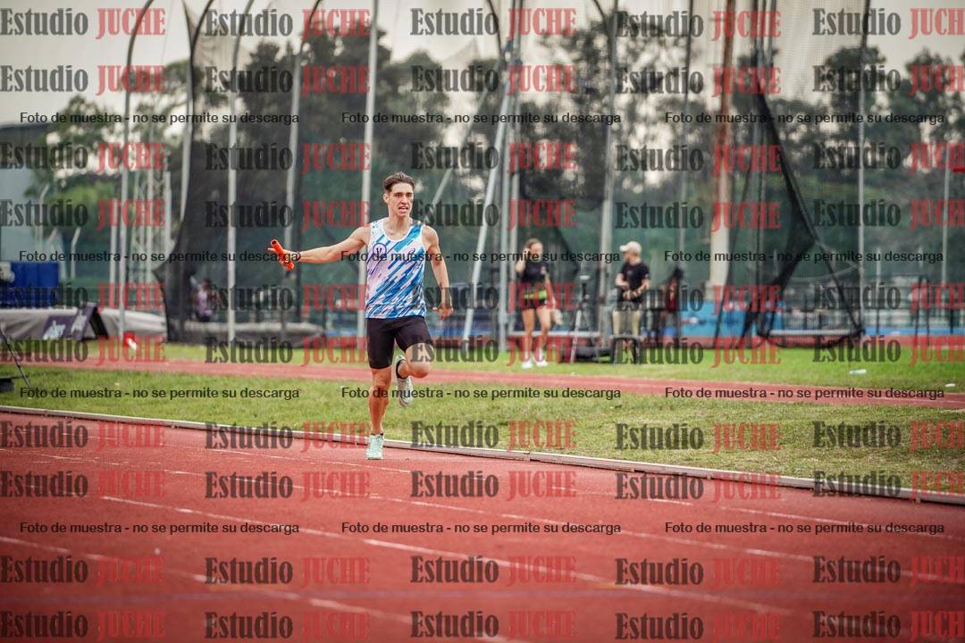 Fotos de las postas 4x400 m llanos de varones