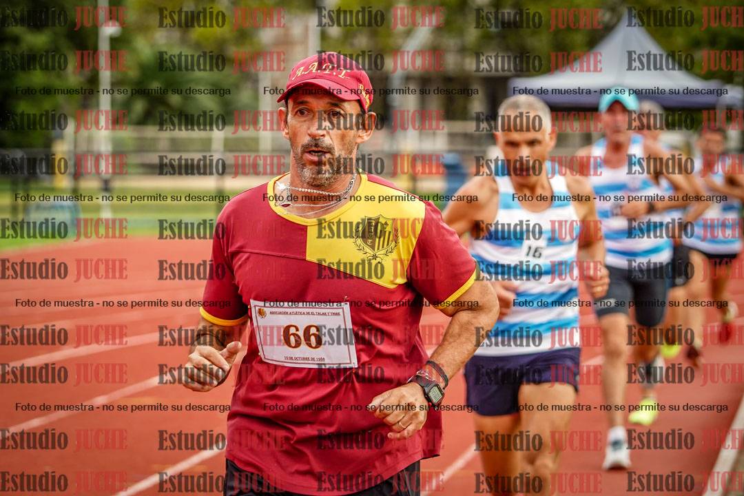 Fotos de los 3000 m llanos de varones