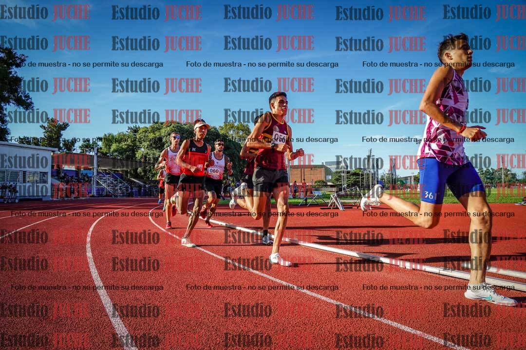 Fotos de los 1500 m llanos de varones