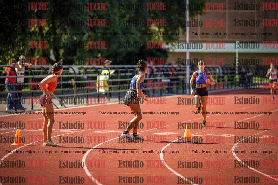 Fotos de las postas 4x400 m llanos de mujeres