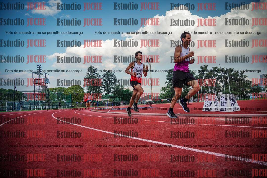 Fotos de los 3000 m llanos de varones