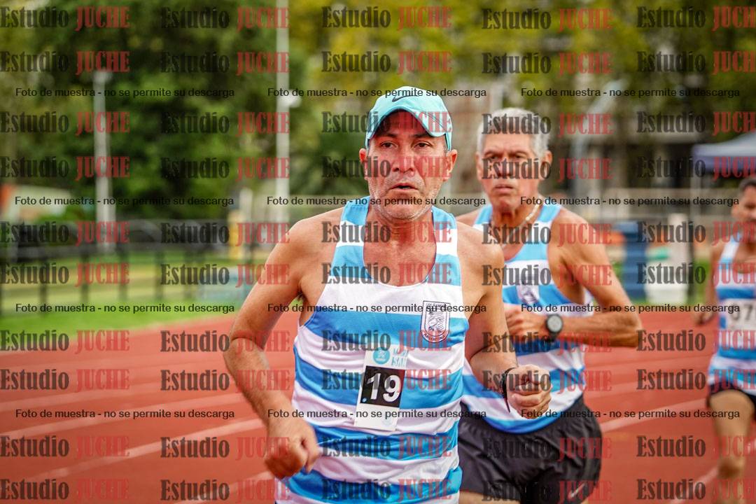 Fotos de los 3000 m llanos de varones