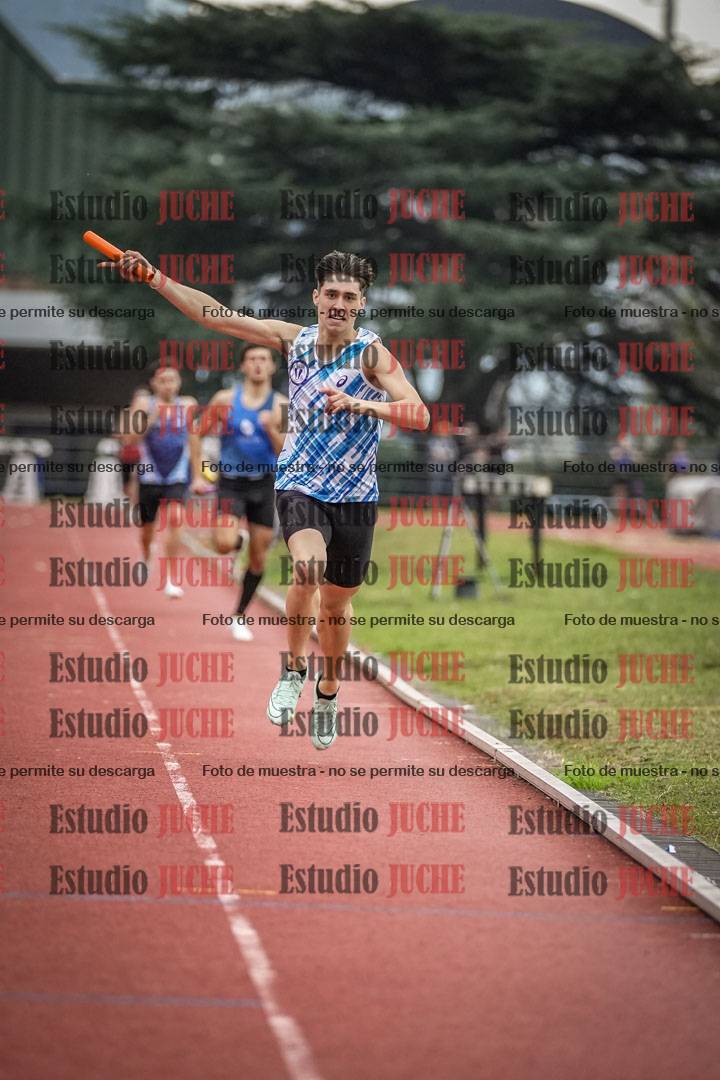 Fotos de las postas 4x400 m llanos de varones