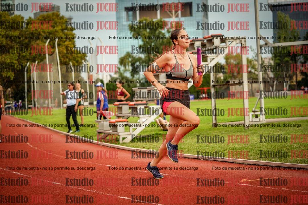 Fotos de los relevos 8x300 m mixtos