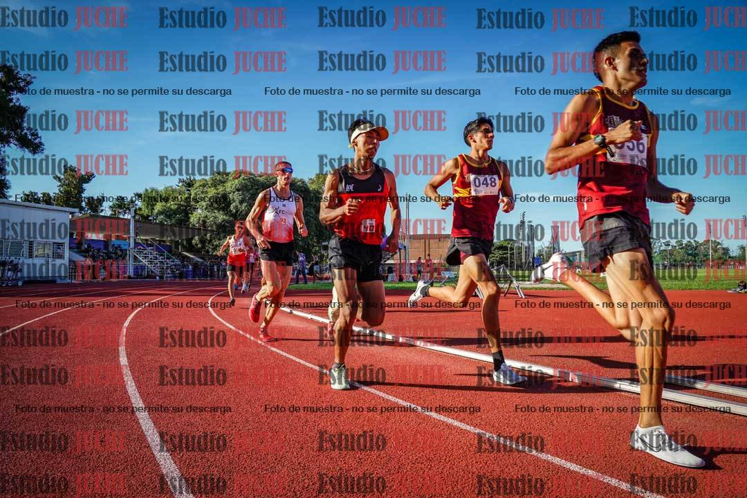 Fotos de los 1500 m llanos de varones