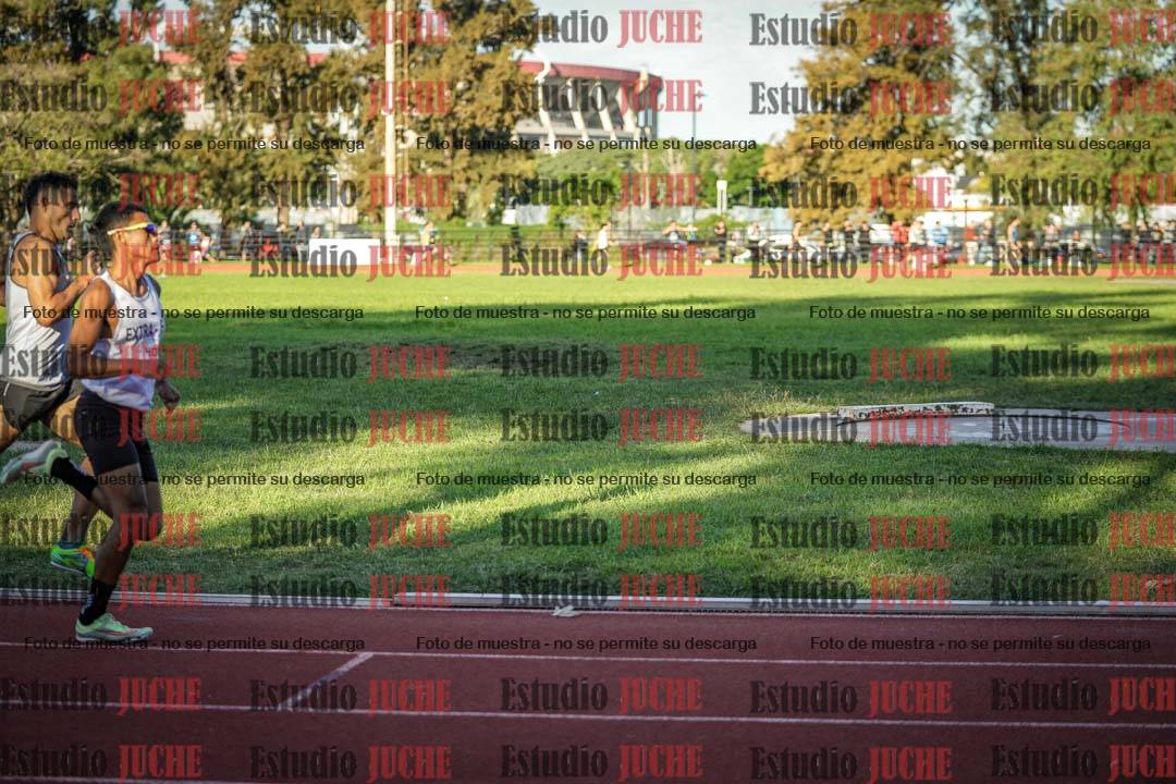 Fotos de los 1500 m llanos de varones