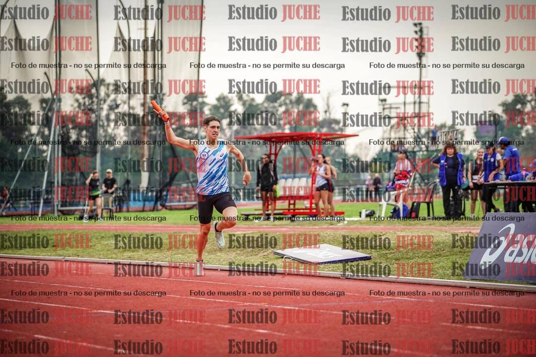 Fotos de las postas 4x400 m llanos de varones