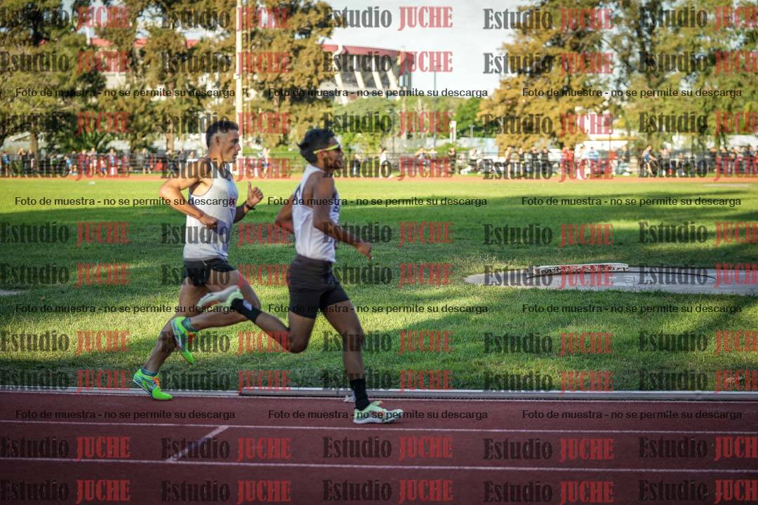 Fotos de los 1500 m llanos de varones
