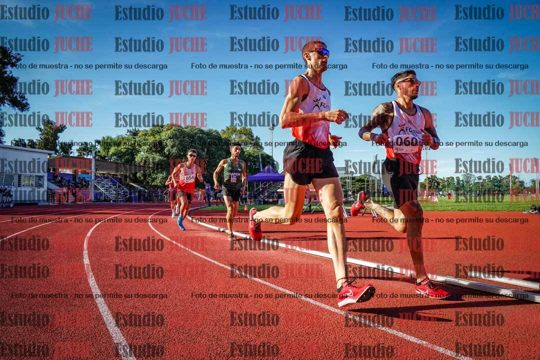 Fotos de los 1500 m llanos de varones