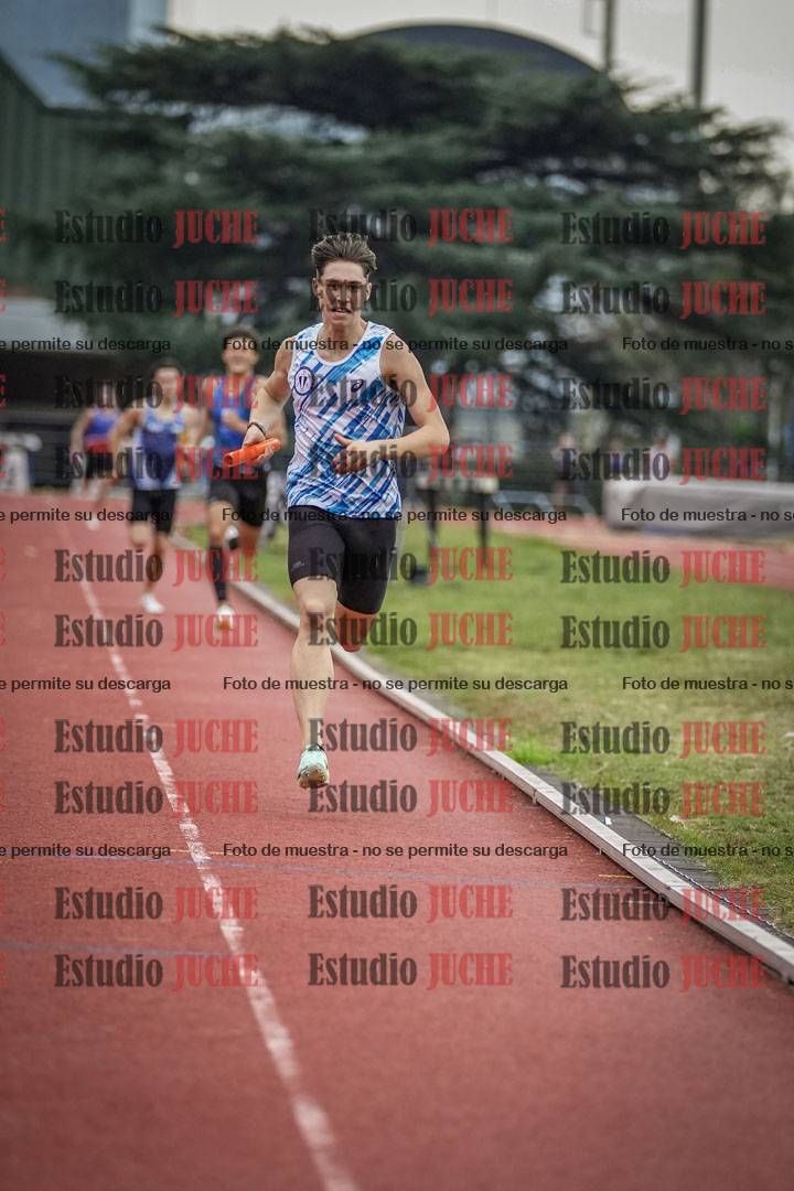 Fotos de las postas 4x400 m llanos de varones