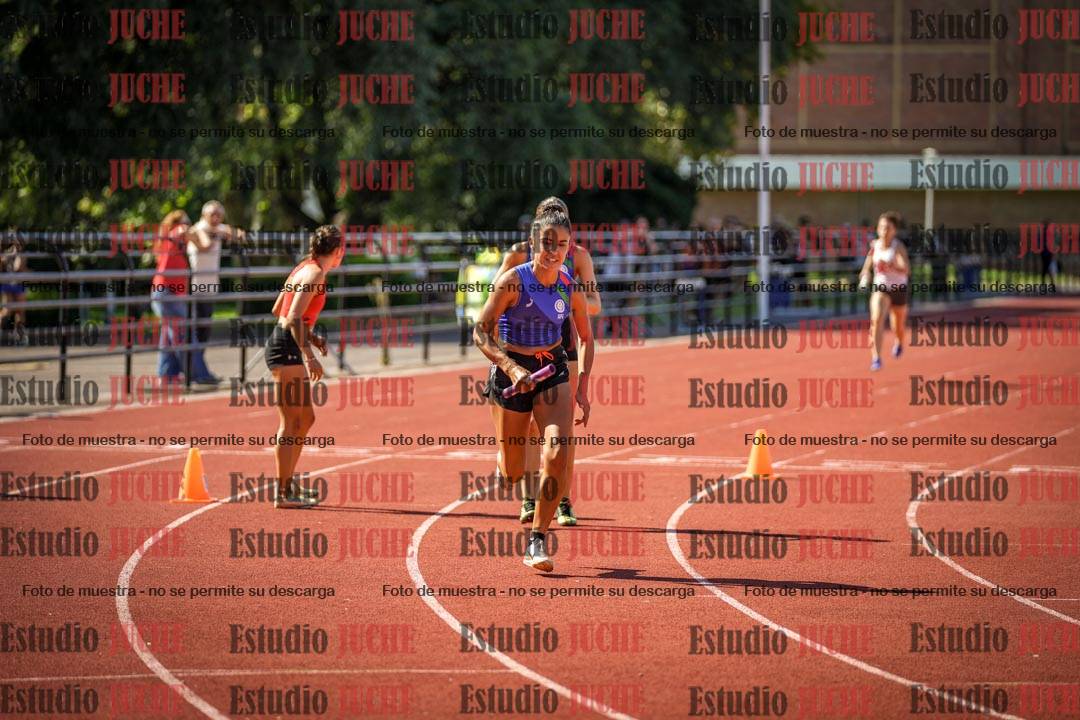 Fotos de las postas 4x400 m llanos de mujeres