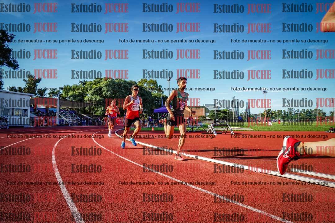 Fotos de los 1500 m llanos de varones