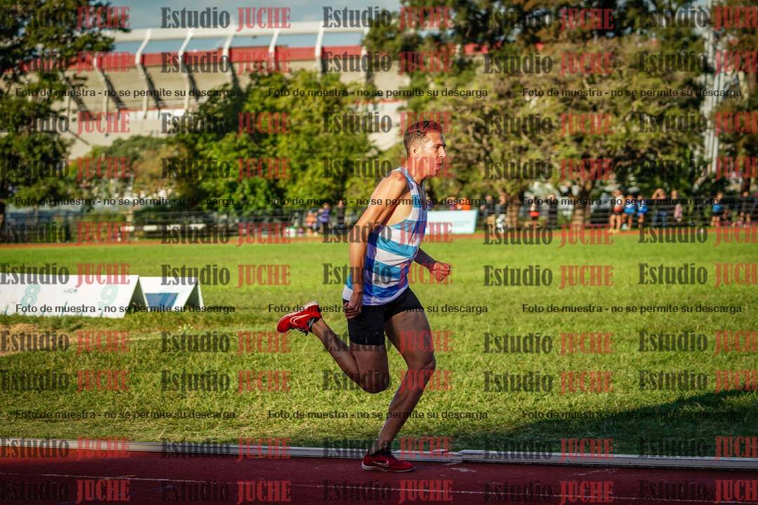 Fotos de los 1500 m llanos de varones