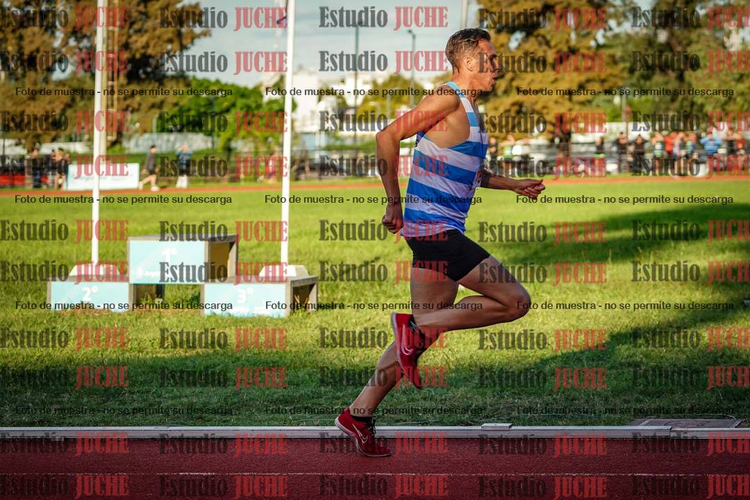 Fotos de los 1500 m llanos de varones
