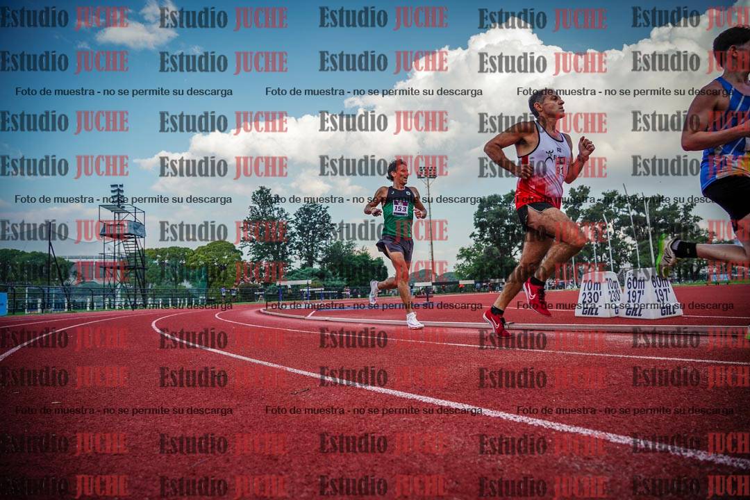Fotos de los 3000 m llanos de varones