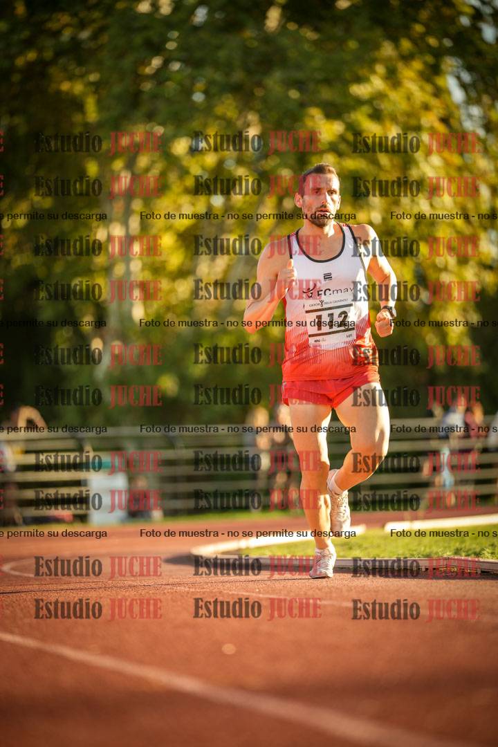 Fotos de los 3000 m llanos de varones