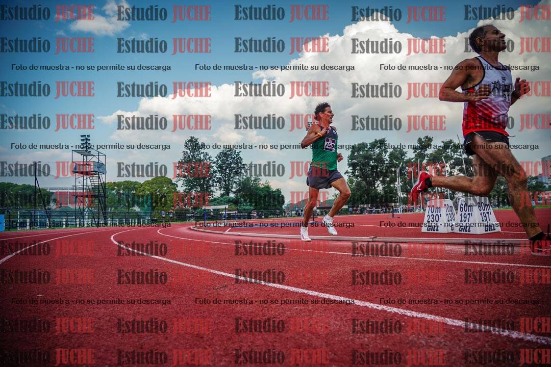 Fotos de los 3000 m llanos de varones
