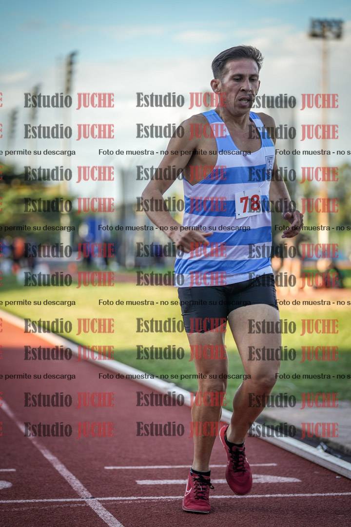 Fotos de los 1500 m llanos de varones
