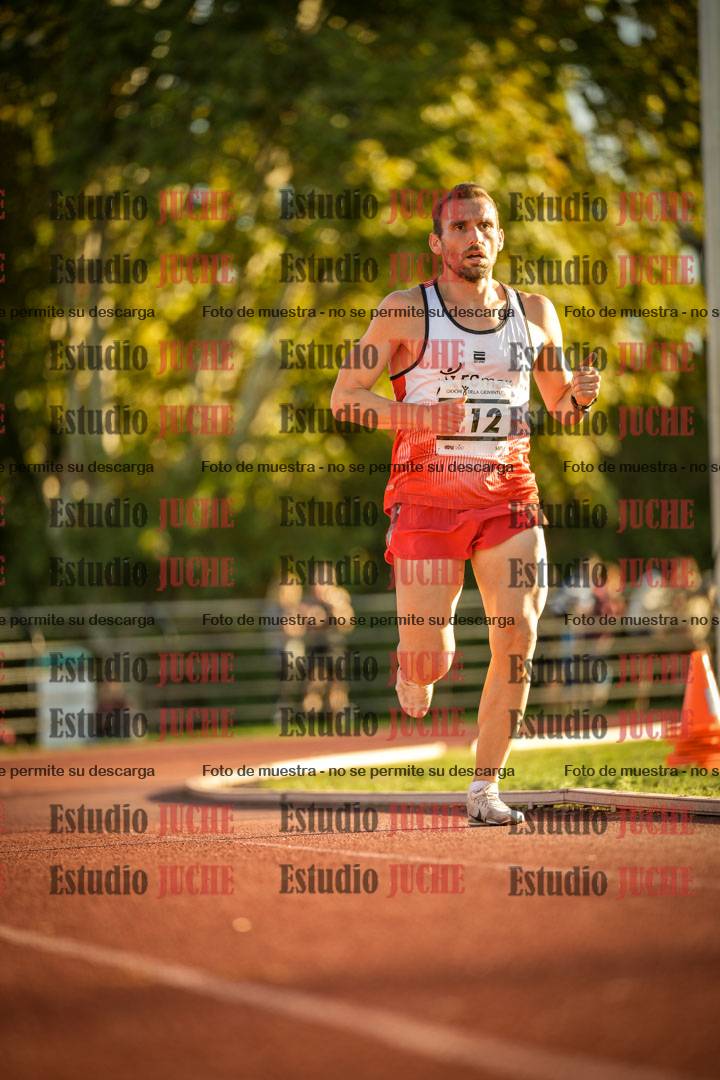 Fotos de los 3000 m llanos de varones
