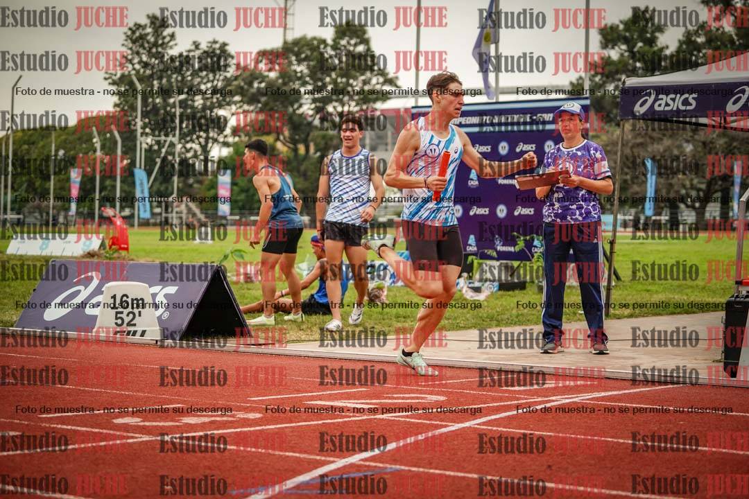 Fotos de las postas 4x400 m llanos de varones